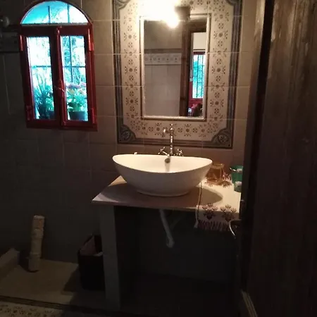 Дом отдыха φιλυρα πετρινο *