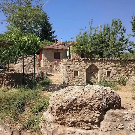 Feriehus φιλυρα πετρινο