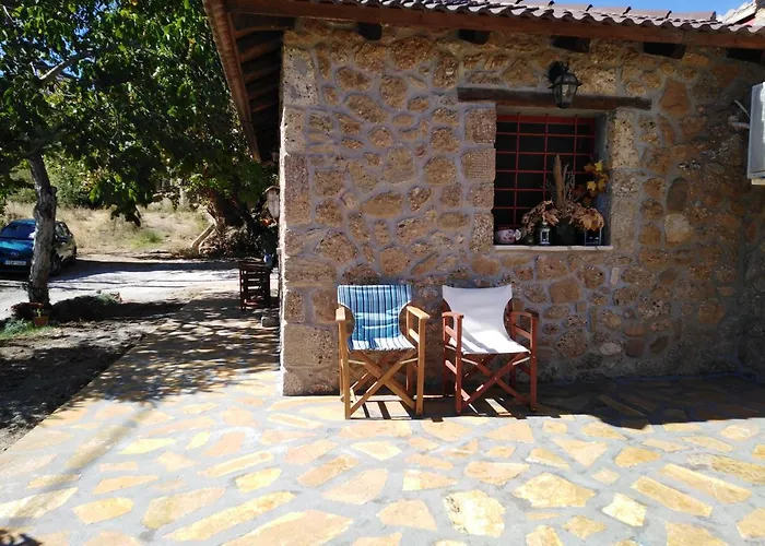 Casa de Férias φιλυρα πετρινο Kernitsa